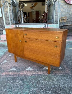 Enfilade Allemande en teck vers 1960